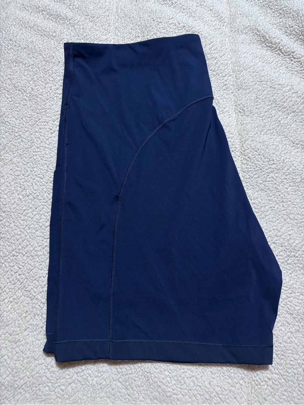 Athleta Women’s Navy Athletic Stretch Shorts - Picture 5 of 7